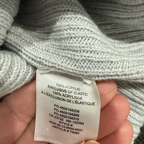 Sunday Best Light Gray Ribbed toque - Picture 4 of 4